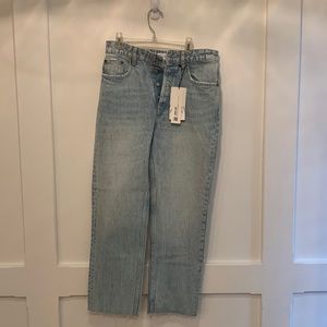Zara size 4 straight leg lightwash jeans